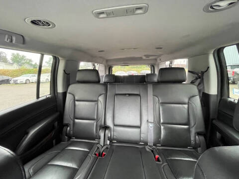 2016 Chevrolet Suburban LT