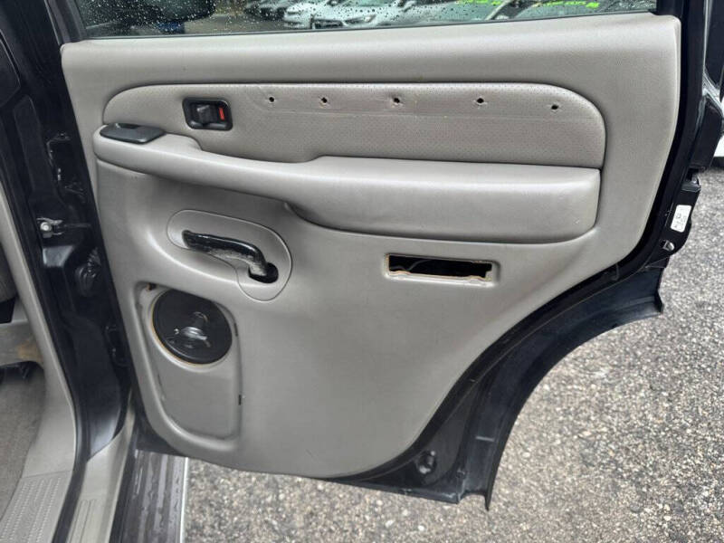 2004 Cadillac Escalade