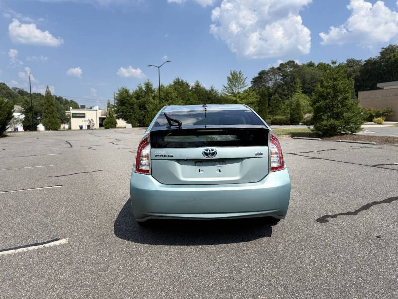 2013 Toyota Prius Three