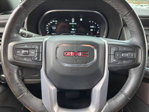 2022 GMC Yukon SLT