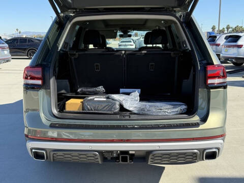 2026 Volkswagen Atlas Peak Edition 4Motion