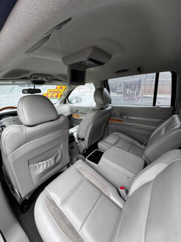 2009 Chrysler Aspen Limited