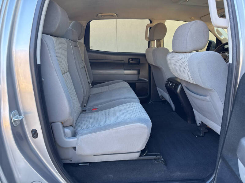 2012 Toyota Tundra Grade