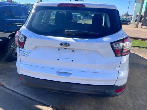 2018 Ford Escape S