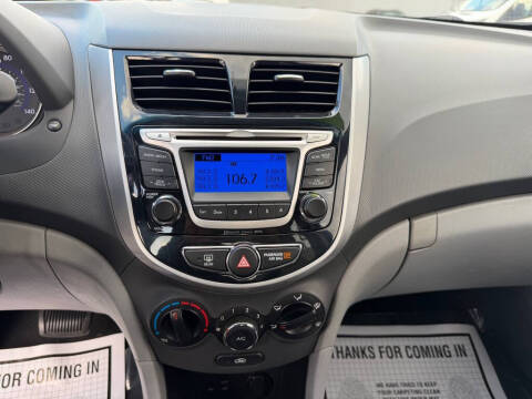 2014 Hyundai Accent GLS