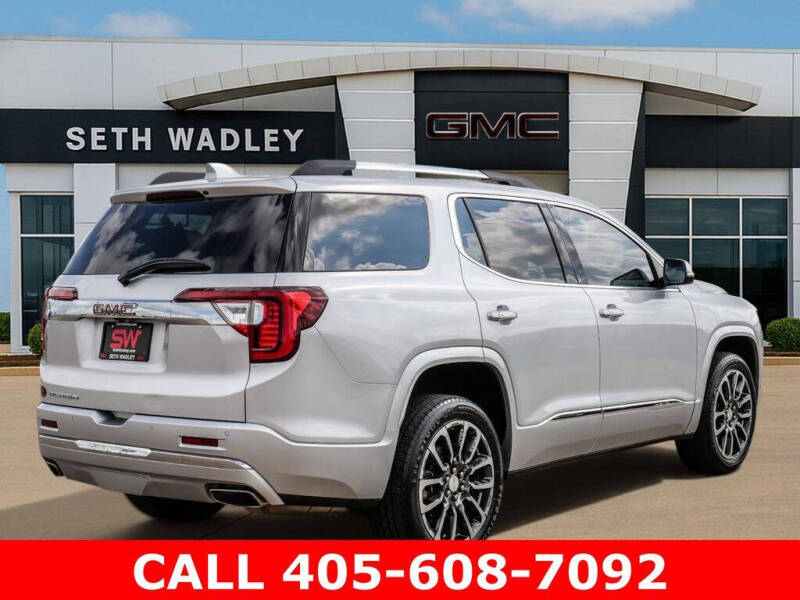 2020 GMC Acadia Denali