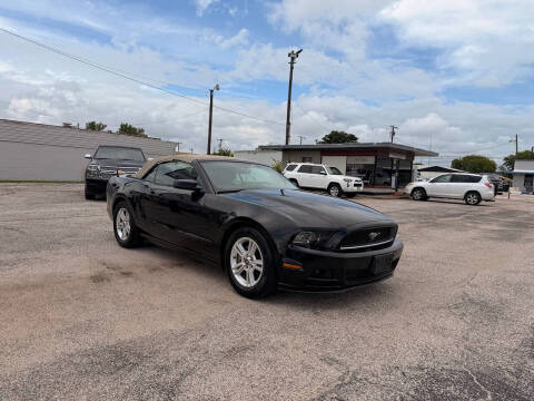 2014 Ford Mustang V6