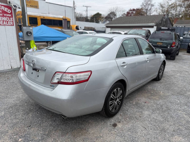 2011 Toyota Camry Hybrid