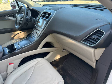 2020 Lincoln Nautilus Reserve