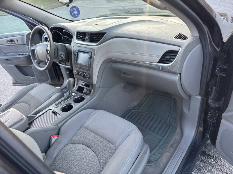 2016 Chevrolet Traverse LS