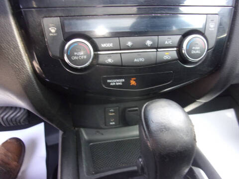 2016 Nissan Rogue SL