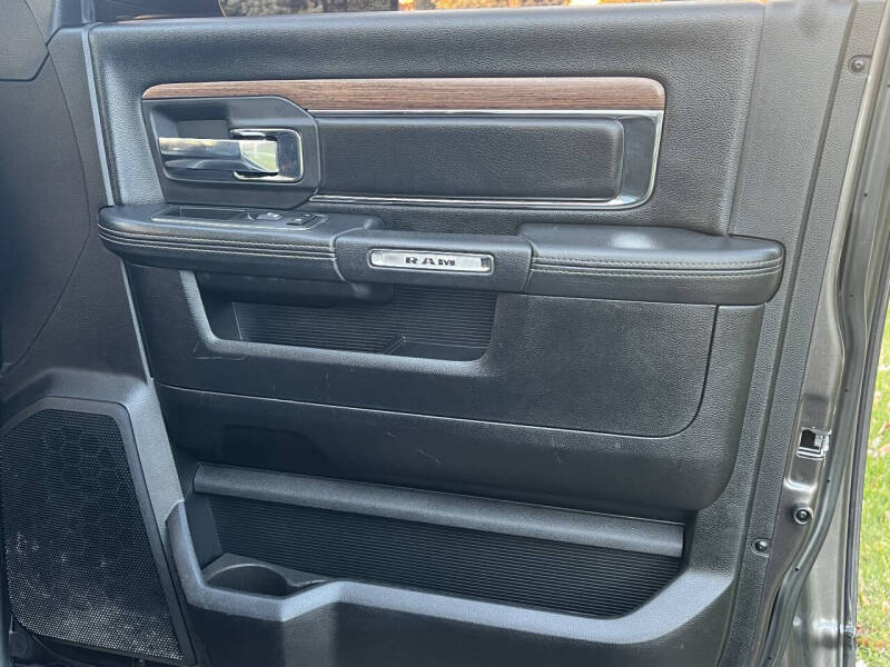 2017 RAM 2500 Laramie