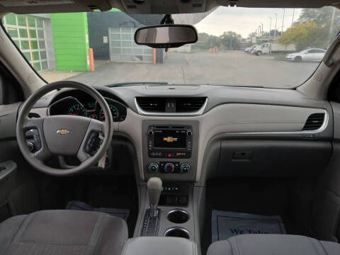 2017 Chevrolet Traverse LS