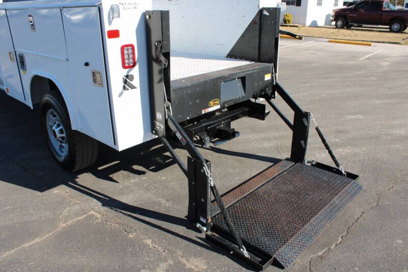 2024 GMC Sierra 2500HD Pro