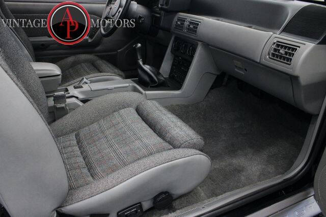 1987 Ford Mustang GT