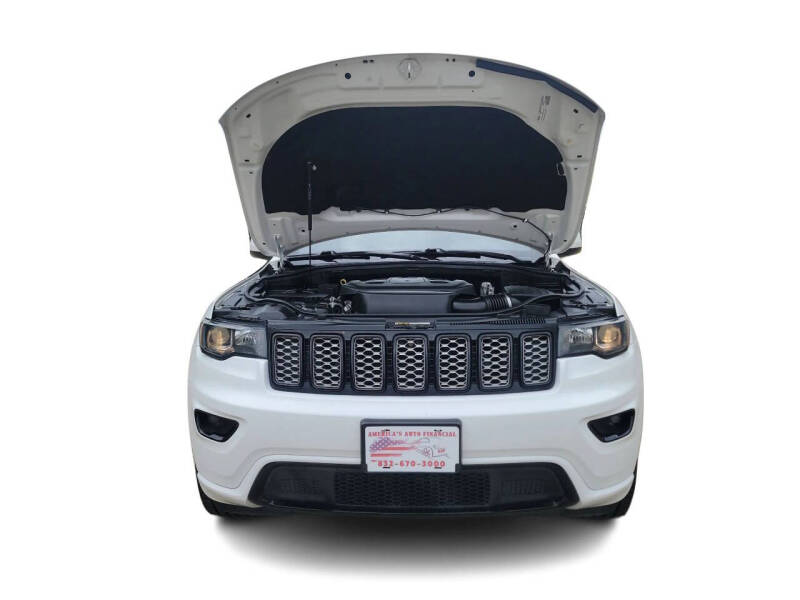 2020 Jeep Grand Cherokee Altitude