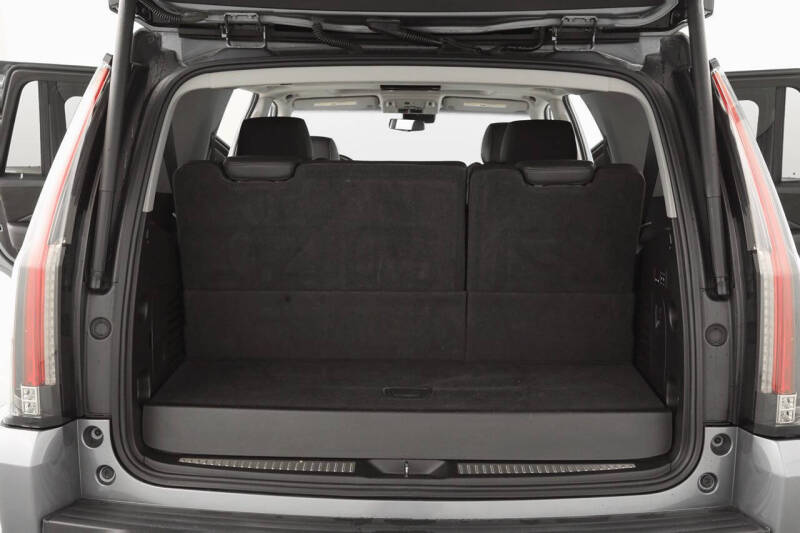 2019 Cadillac Escalade Luxury