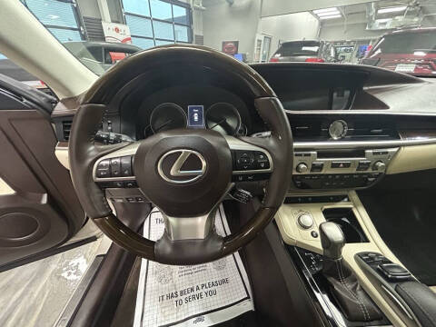2016 Lexus ES 350