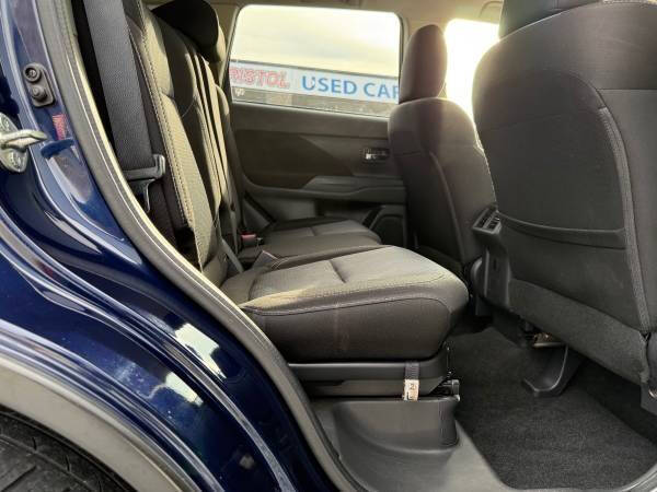 2020 Mitsubishi Outlander ES