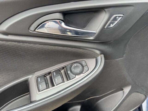 2017 Chevrolet Malibu LT