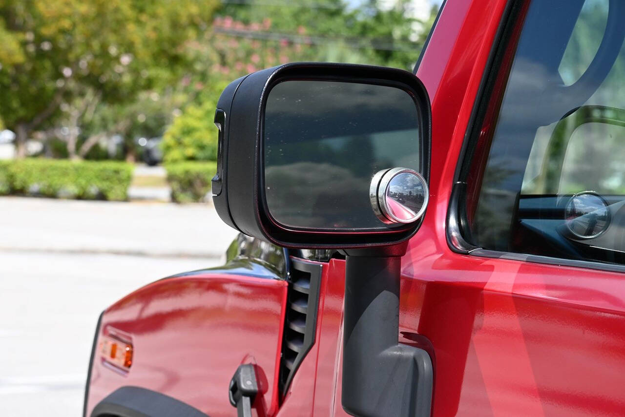 2006 HUMMER H2 38
