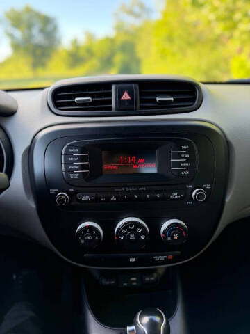 2015 Kia Soul +