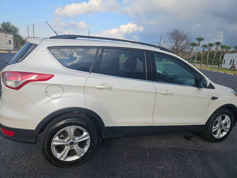 2015 Ford Escape SE
