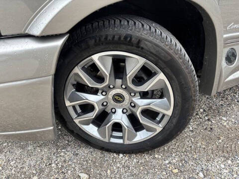 2025 Chevrolet Express 2500