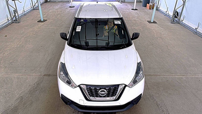 2019 Nissan Kicks S