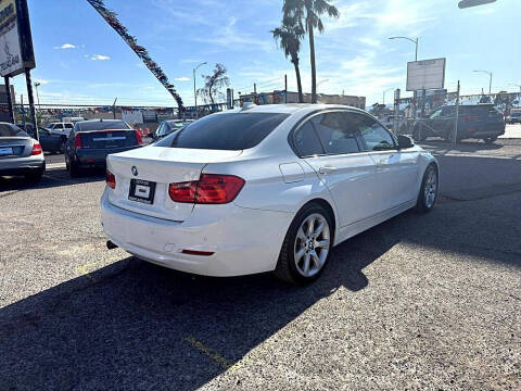 2015 BMW 3 Series 320i