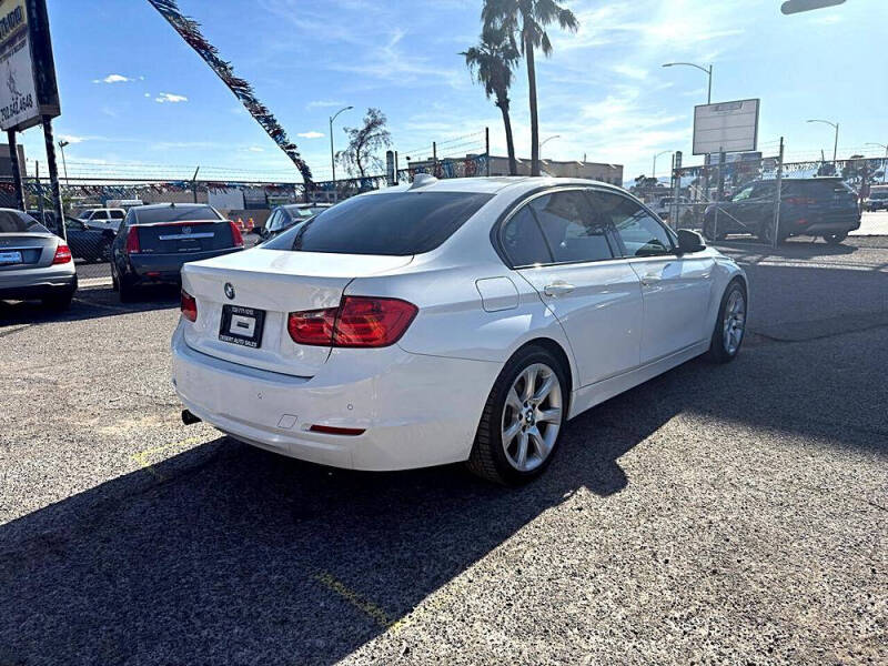 2015 BMW 3 Series 320i