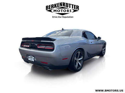 2015 Dodge Challenger R/T Plus Shaker
