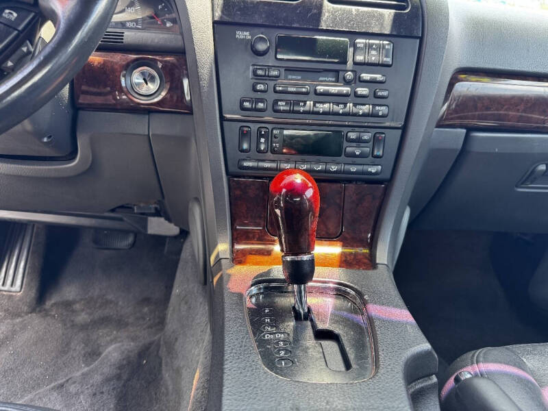 2000 Lincoln LS