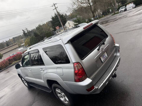 2004 Toyota 4Runner SR5