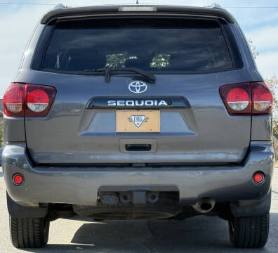 2018 Toyota Sequoia TRD Sport