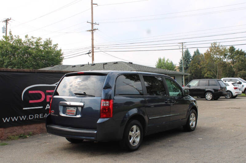 2008 Dodge Grand Caravan SXT