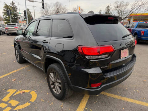 2017 Jeep Grand Cherokee Laredo 75th Anniversary