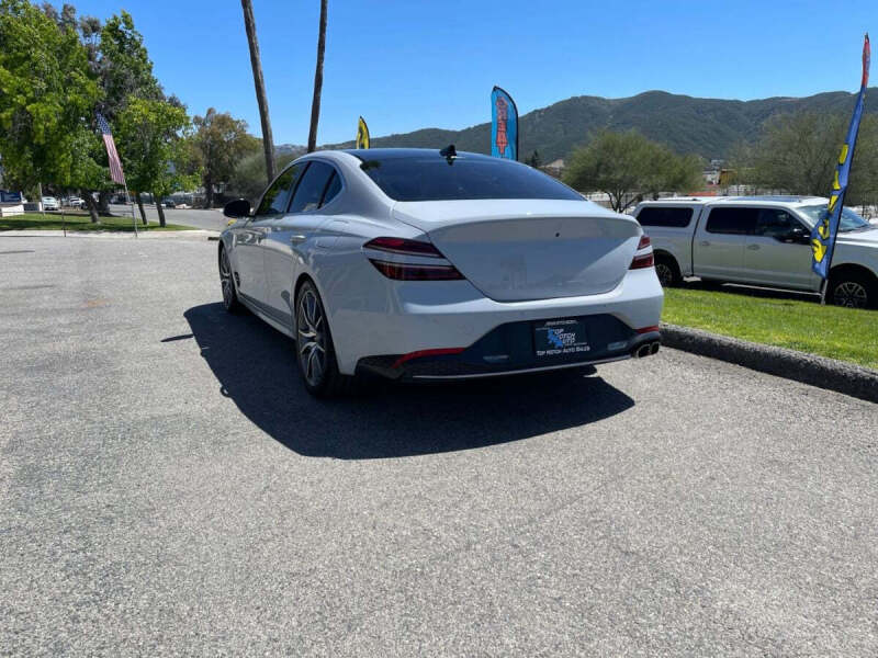 2022 Genesis G70
