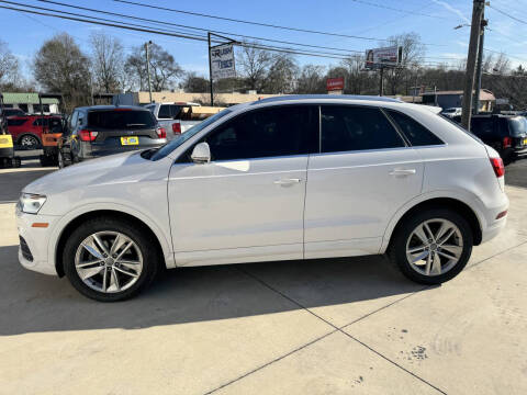2017 Audi Q3 2.0T Premium Plus