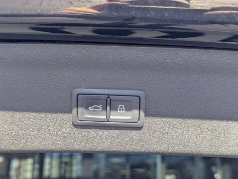 2016 Audi Q3 2.0T quattro Premium Plus