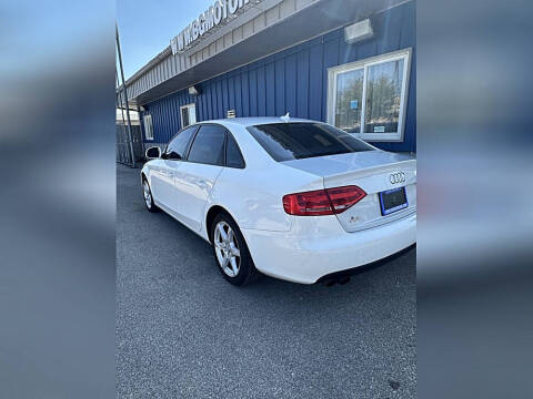 2009 Audi A4 2.0T quattro Premium