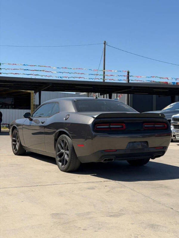 2020 Dodge Challenger SXT