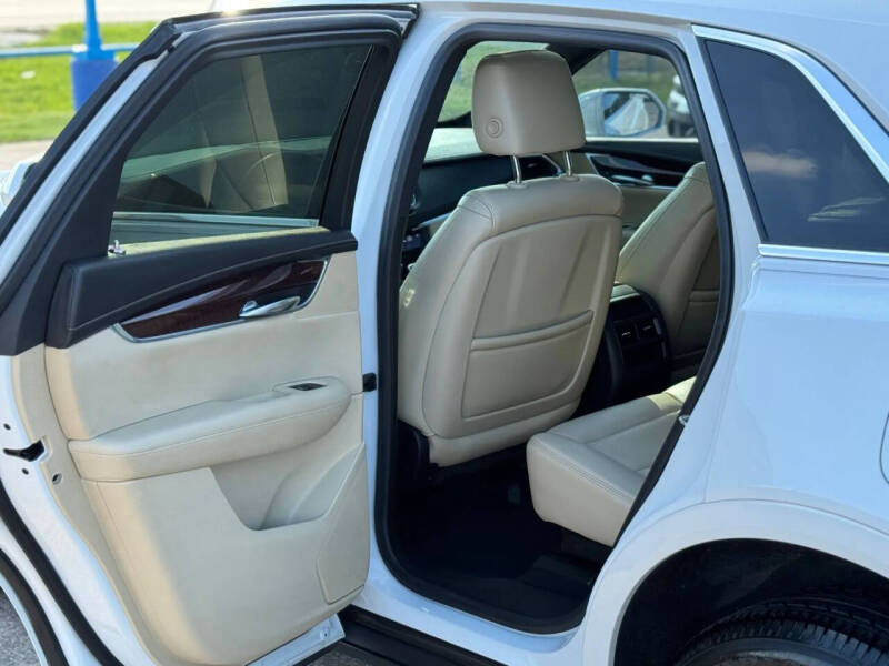 2018 Cadillac XT5 Luxury