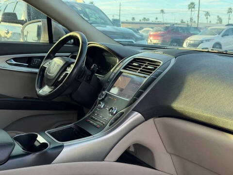 2020 Lincoln Nautilus Standard