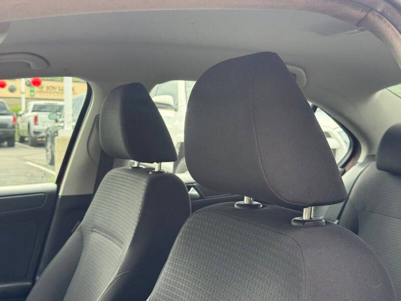 2016 Volkswagen Jetta