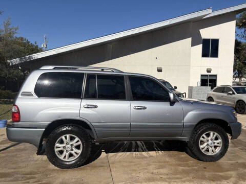2004 Lexus LX 470
