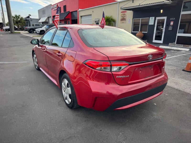 2020 Toyota Corolla LE