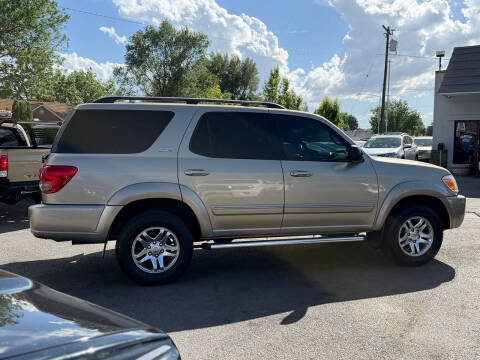 2005 Toyota Sequoia SR5