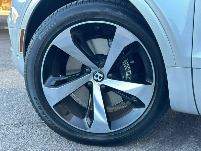 2019 Bentley Bentayga V8