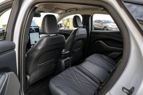 2023 Ford Mustang Mach-E Select